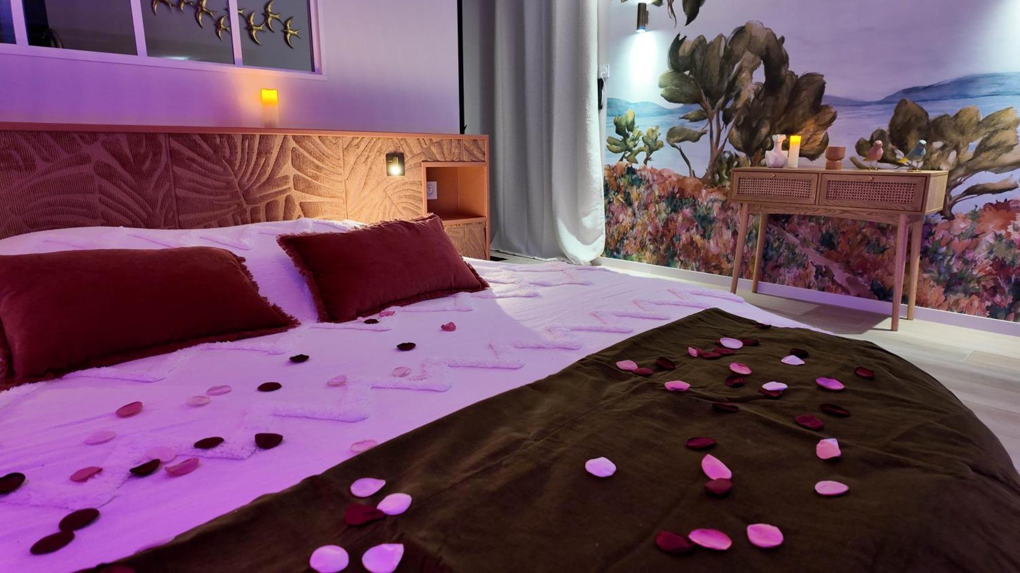 Les Suites Du Payre - Suite Romance Saint-Hilaire-de-Talmont Exterior foto